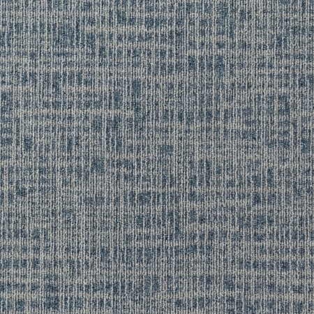 925